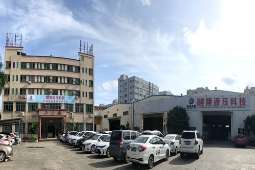 東莞（wǎn）拉（lā）伸機